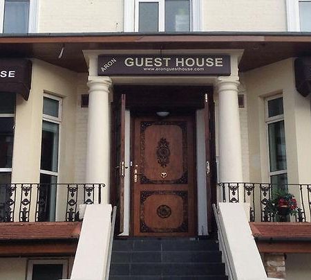 Aron Guest House Ealing Exterior photo